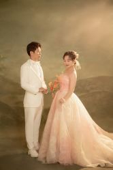 -MAO亲爱的猫婚纱摄影工作室