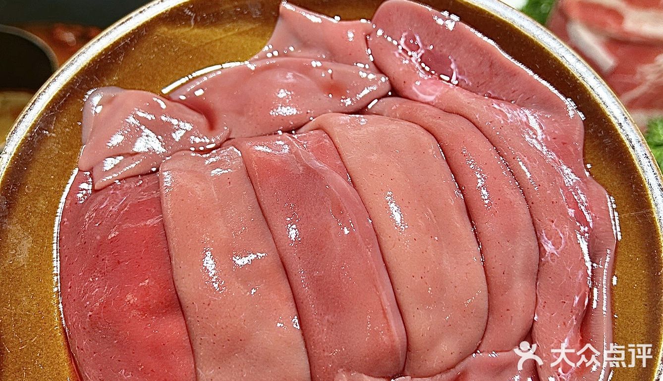 姐妹聚餐好去处，这家店圣诞氛围已拉满❗