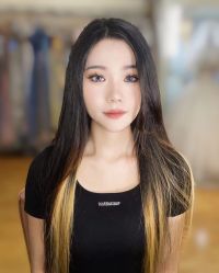 点击看大图 -爱伊人婚纱礼服美妆馆