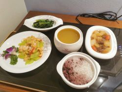 -圣轩·诗安国际母婴会所(渝中店)