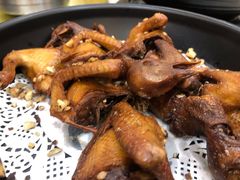 沙姜乳鸽-东江渔村(皇悦店)