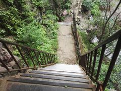 很陡的楼梯-云岫谷自然风景区