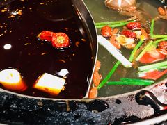 菌汤鸳鸯锅-唇辣号重庆老火锅(亦庄店)