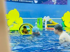 -龙格亲子游泳·水育早教运动中心(绿宝中心)