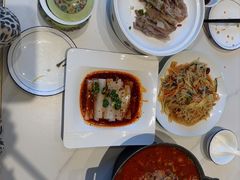 -民族手抓羊肉馆·滩羊手抓·烤全羊