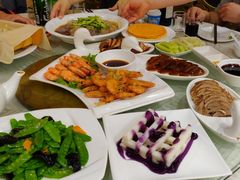 -大鸭梨烤鸭店(金顶街店)