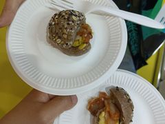 -上海跨国采购会展中心