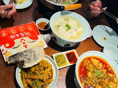 -全牛匠·乐山跷脚牛肉(西单华威约饭街店)