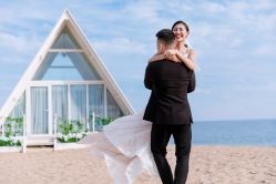 -秦皇岛我和你婚纱摄影工作室