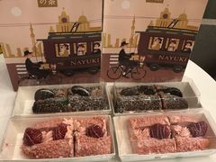 -奈雪的茶(市百一店)