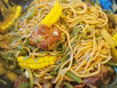 精选肋排焖面-金豆角砂锅焖面(安贞店)