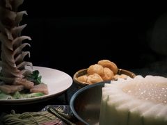 -得意咚瓜·顺德鱼生·冬瓜火锅(深圳首店)