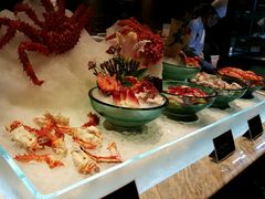 -半岛翡丽海鲜自助餐厅(观风亭店)