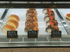 -Dough&Joe团憩(瑞虹天地月亮湾店)