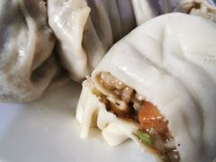 -严氏重油烧麦(民权路店)