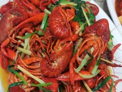 -百味手拨龙虾馆(愚园路店)