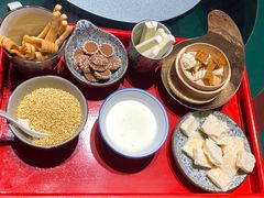 -九十九顶毡房(阜石路店)