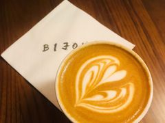 澳白-BIJOU coffee&cocktail(龙岗万科广场店)