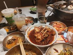 -草家酱蟹炭火烤肉店(珲春南路一店)