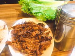 秘制五花肉-炙热童年·老北京炙子烤肉(南锣鼓巷店)