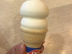 蛋筒-DQ·蛋糕·冰淇淋(新佳丽店)