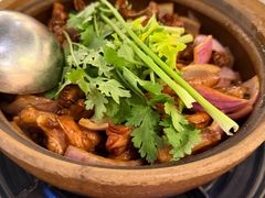 -胡须佬鸡煲四季火锅店(石厦西村直营店)