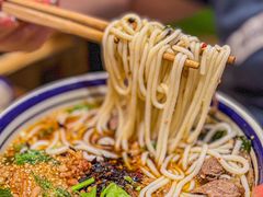 -云阿蛮云南生烫牛肉米线(奉贤路店)