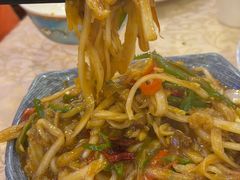 -维吾尔餐厅(宜山路店)