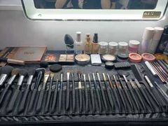 -ME觅妆·定制美妆·彩妆私教(菱角湖店)