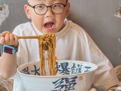 -李犟大爆鳝面·手工蟹黄包(湖滨西湖店)