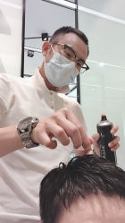 -HAIR CORNER