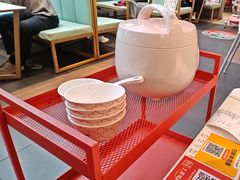 -阿瓦山寨·湘菜现炒·剁椒鱼头王(咸阳总店)