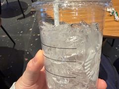 -星巴克臻选(上海长风大悦城店)