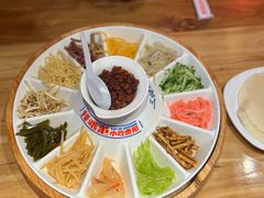 -怪噜范·老贵阳街头名小吃(汇金星力城店)