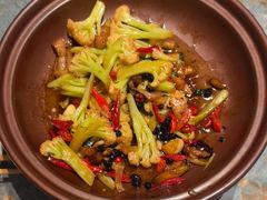 -哈啾嗨·新概念蒙餐(红星新城店)