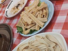 -東豫狼鲜货烧烤. 碳火烤鱼. 小龙虾(上海首店)