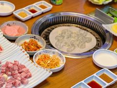 -豚豚猪村烤肉·韩国烤肉(总店)