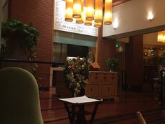 -香格里拉鱼跃地中海西餐厅·牛排披萨