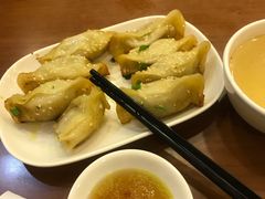 -小姜锅贴(凤凰街店)