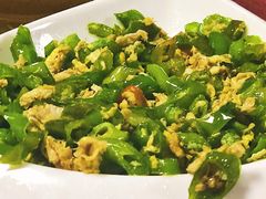 青辣椒炒蛋-谭记老字号跳跳蛙·香辣蟹.专注二十年(滨江店)