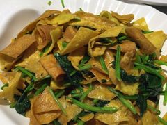 -赶海部落海鲜城(海阳路店)