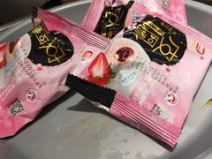 -龍歌自助小火锅(市南金茂湾店)