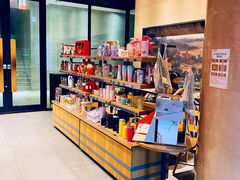 零售区-星巴克(北辰西路店)