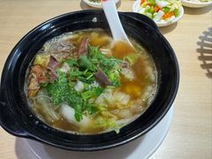-闫家驴肉老店(华电一校店)