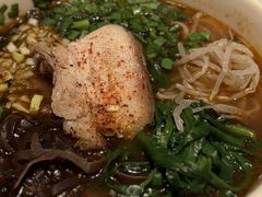 小锅米线-胡麻(静安嘉里店)