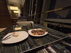 -上海漕河泾万丽酒店