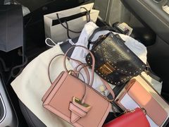 -MCM(比斯特上海购物村店)