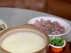 -山顶沙河粉-粤菜馆(凯旋店)