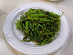 -纽顿熟食中心