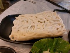 -鲜入围煮花胶鸡海鲜火锅